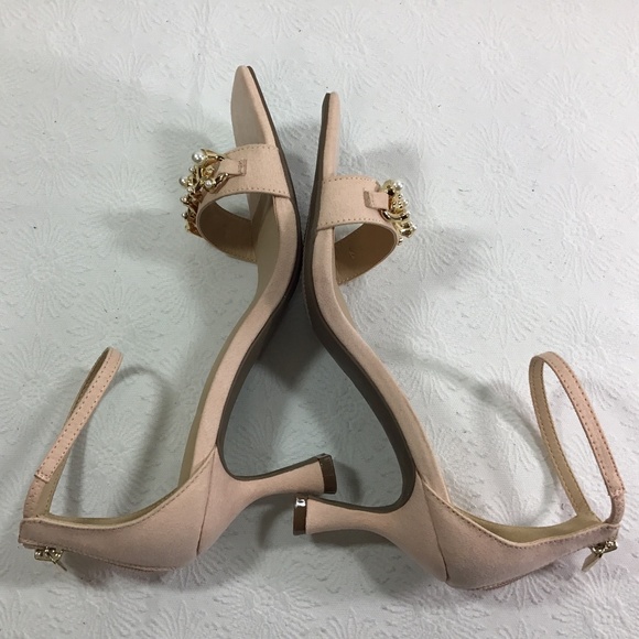 Comfort Est. 1946 Pink Ankle Strap Heel Sandals - Picture 5 of 10